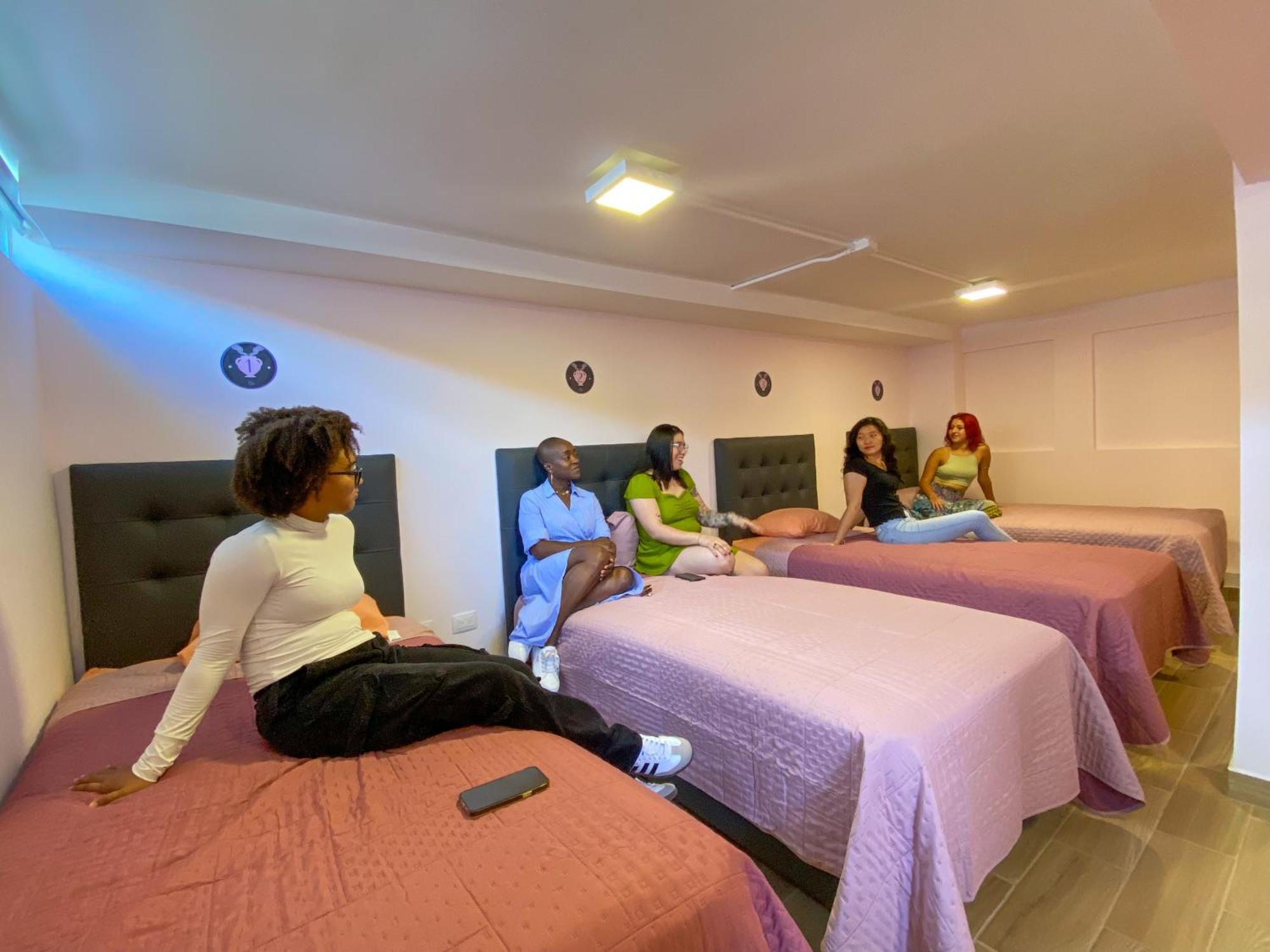 Casa Pandora Hostel Women Only San José Esterno foto